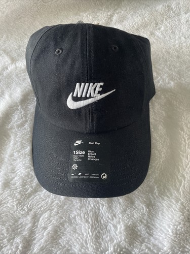 nike caps and hats