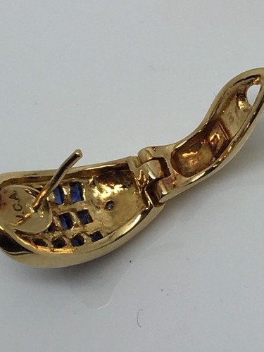 Authentic VAN CLEEF & ARPELS  Diamond Sapphire 18k Yellow Gold Rare  Earrings