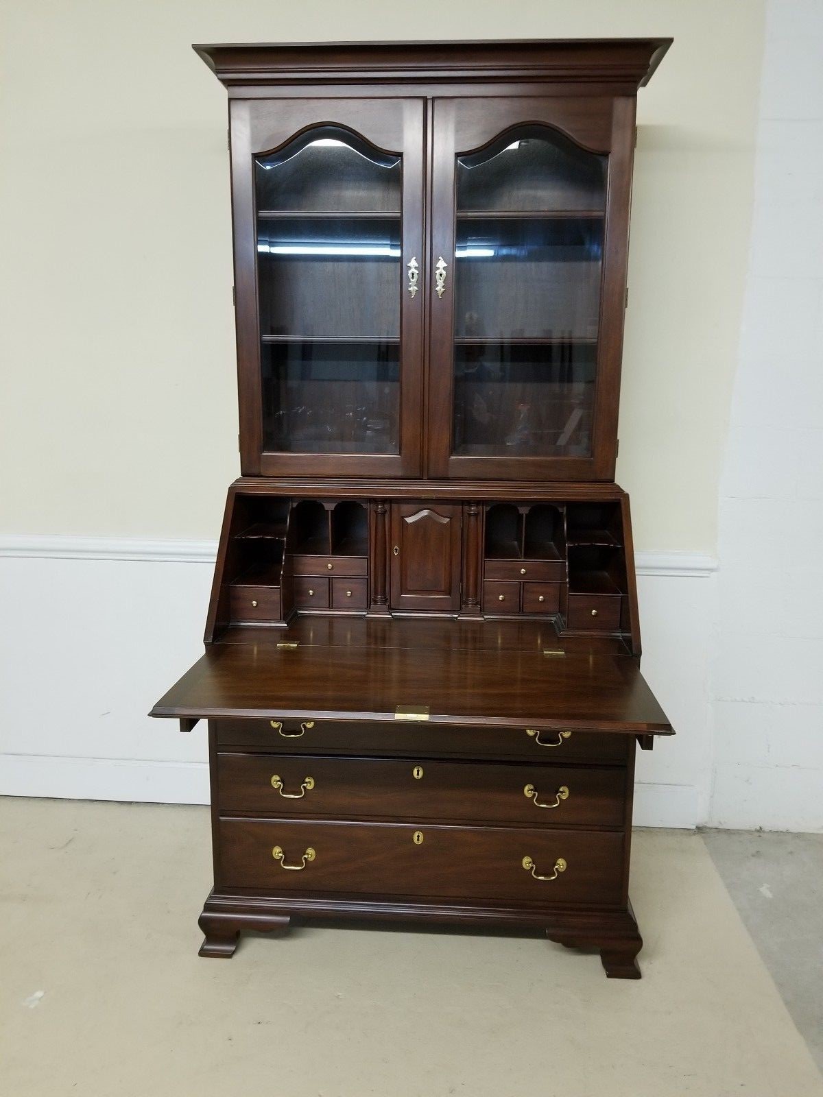 HENKEL HARRIS Mahogany Secretary Desk Chippendale