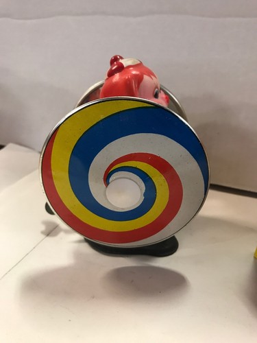 Vintage Bear Whirling Wheel Clockwork Mechanical Wind-up MS 207