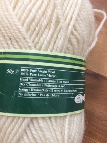 Bouquet Emerald Irish Cream Color 100% Pure Virgin Wool Knitting Crocheting Yarn