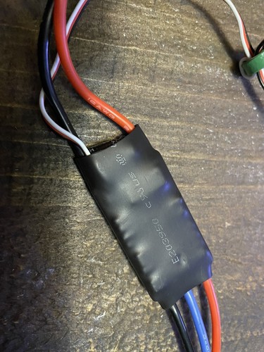 HobbyKing 20A Brushless ESC w/ 3A 5V UBEC  Lipo 2s-4s