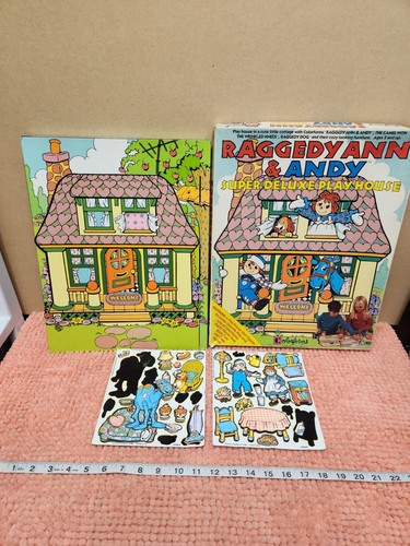The World of Raggedy Ann コレクティブルズ VINTAGE Colorforms Raggedy Ann & Andy Super Deluxe Playhouse