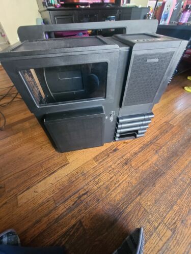 Thermaltake Level 10 GT Black Steel, concept case designed Thermaltake Level 10 GT Black Steel, concept case designed