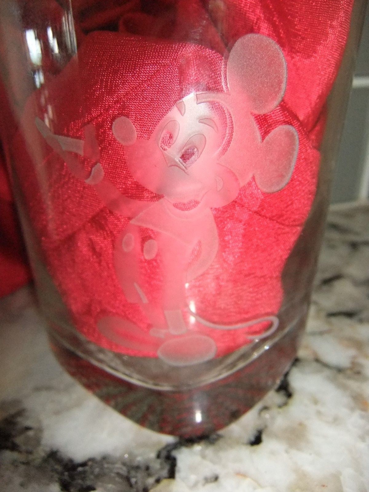 VINTAGE DISNEY FROSTED ETCHED MICKEY MOUSE ROCKS GLASS W/HEAVY BASE