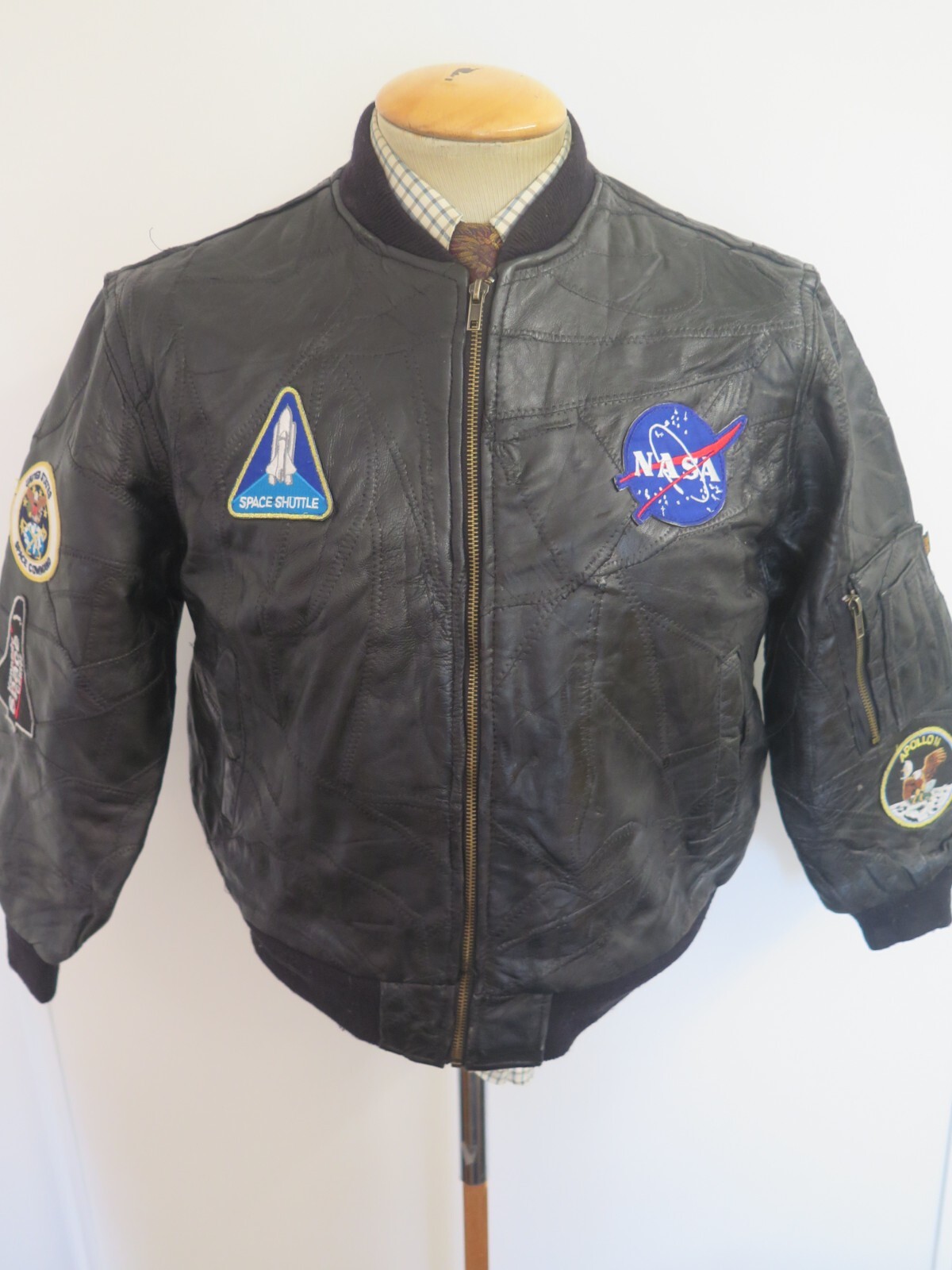ALPHA INDUSTRIES NASA MA-1ジャケット M ALPHA INDUSTRIES NASA MA-1 Bomber in Replica Blue | FWRD