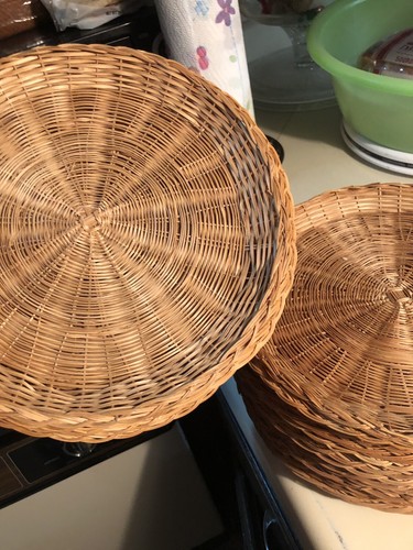 Mixed Lot of 20 Bamboo Wicker Rattan Paper Plate Holders for Picnic Camping