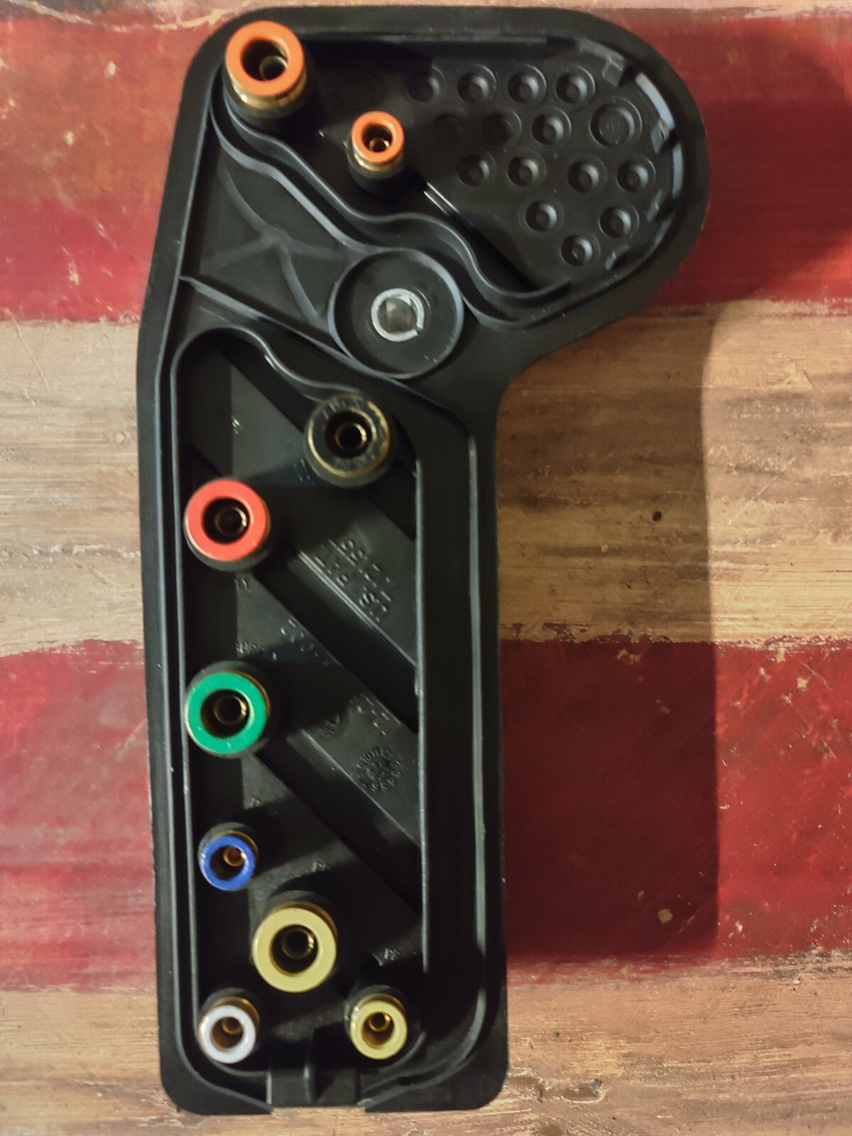 New Freightliner Firewall Pass thru Air Manifold P/N: 12-26964-002 New Freightliner Firewall Pass thru Air Manifold P/N: 12-26964-002