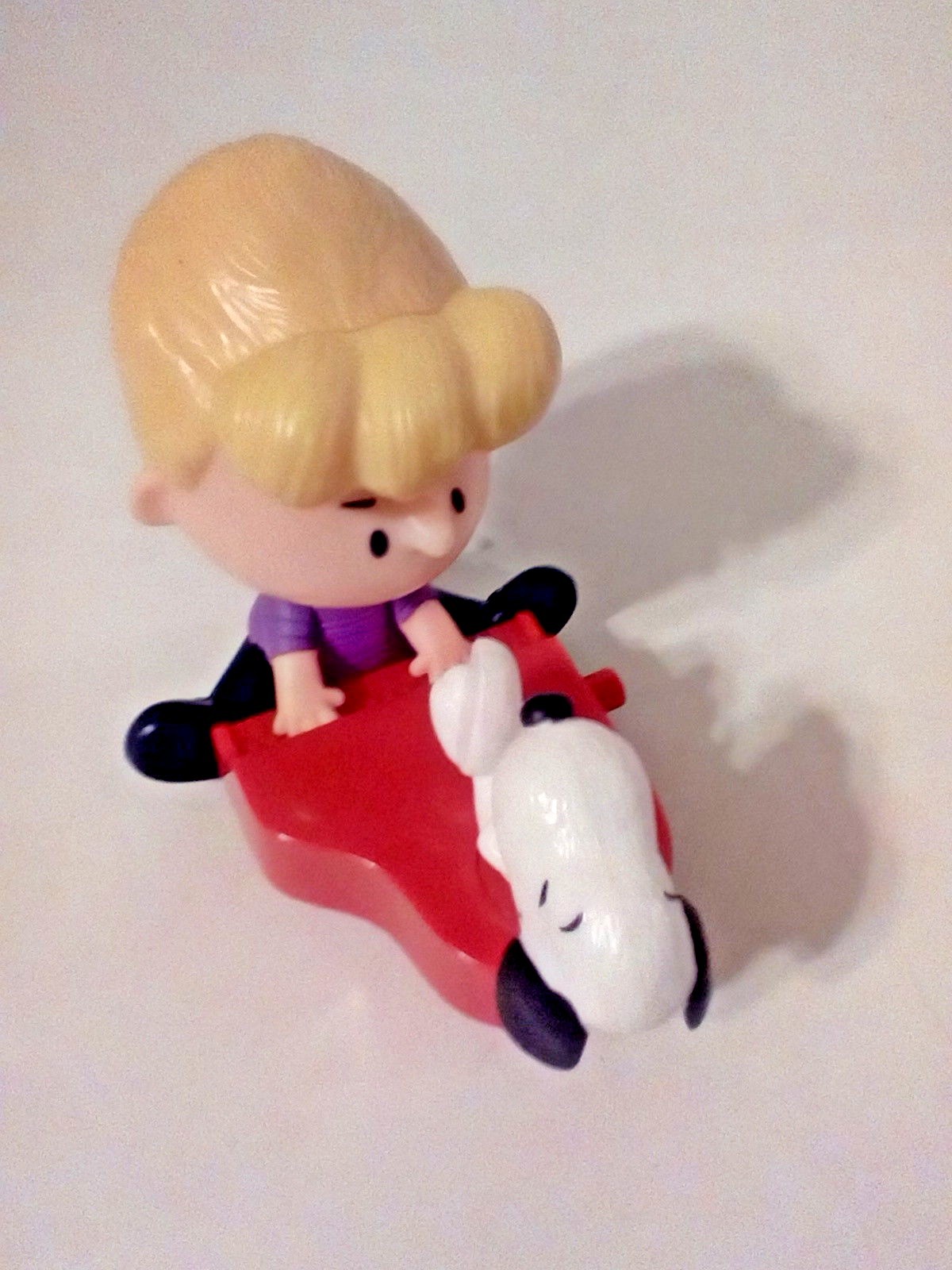 McDonald's 2015 The Peanuts Movie Lucy and Snoopy 3 1/2