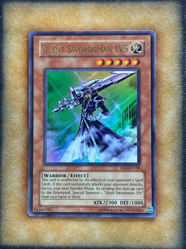 ヴァンピィ EP SL1枚 Yugioh Silent Swordsman LV5 DR3-EN128 Ultra Rare NM | eBay