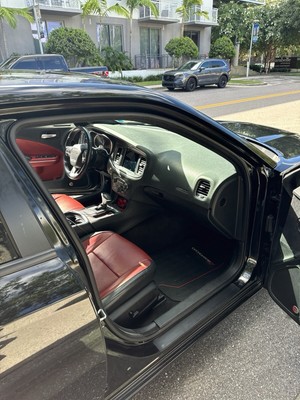 image 4 of interior