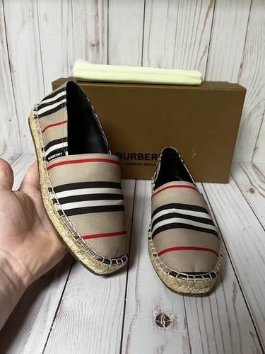 スリッポン Burberry Embroidered canvas espadrilles (8109180 B9368) Burberry Check espadrilles for Women - Printed in UAE