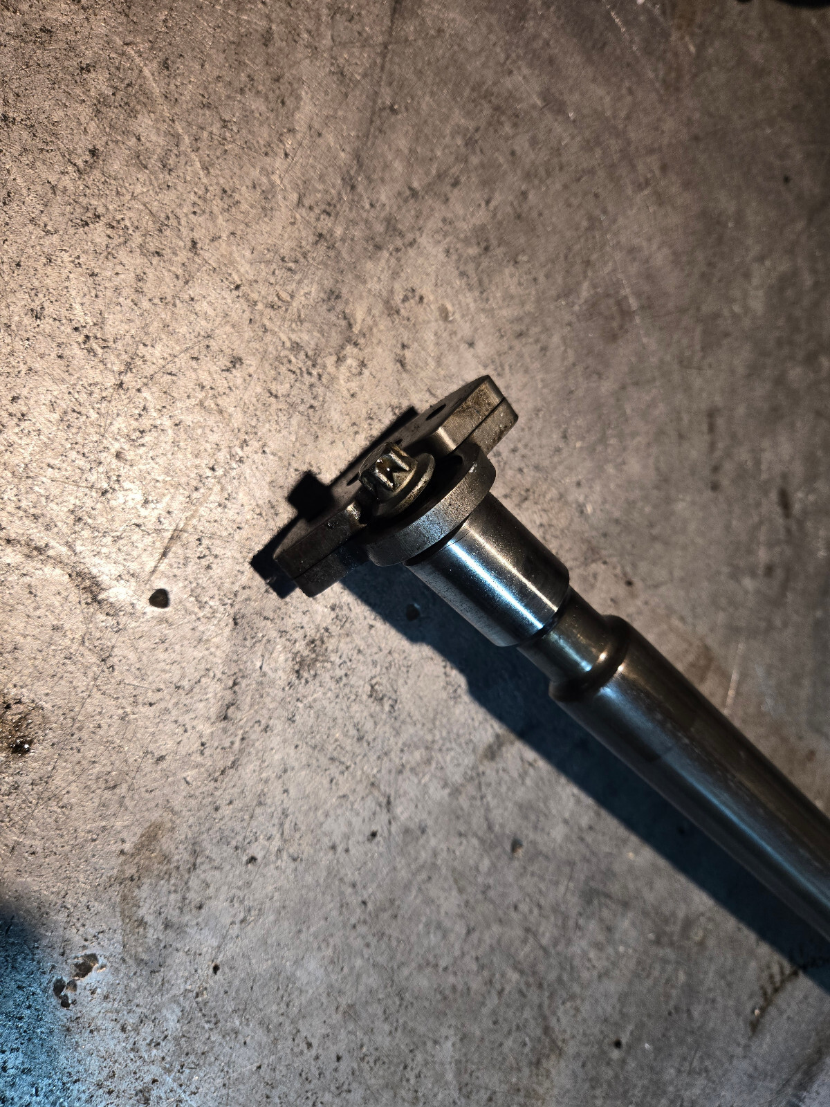 Compensating shaft for Mercedes Benz Vito 3.0 CDI OM642.890 642.890 6420300872 - Picture 2 of 5