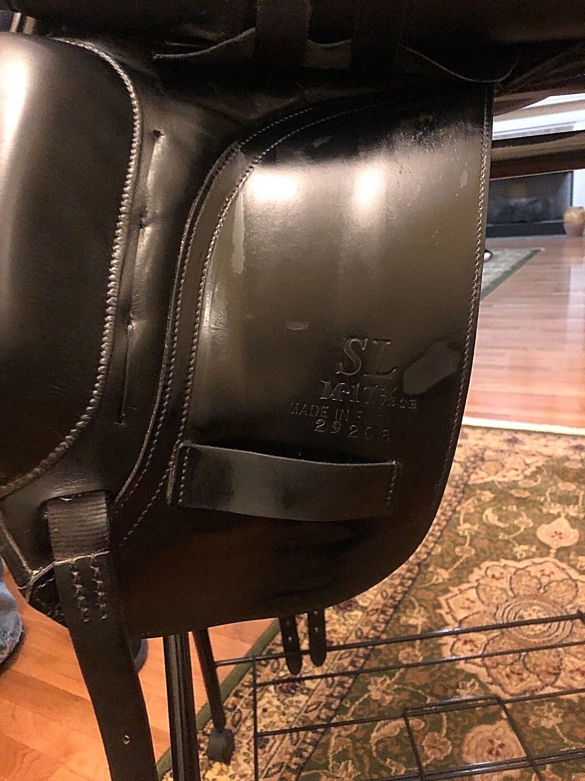 Albion SL Dressage Saddle 17.5   (Free Shipping)