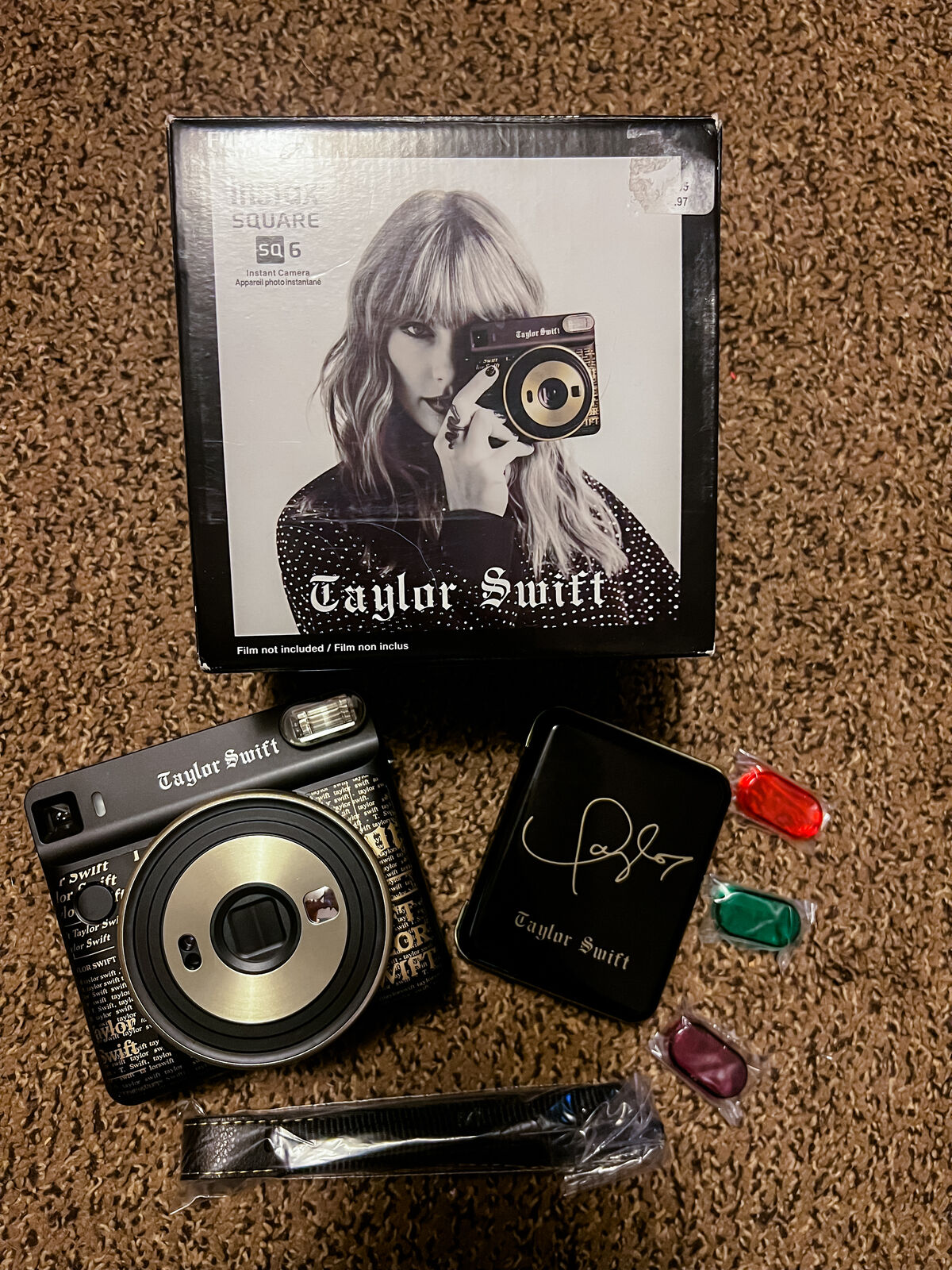 Fujifilm Instax Square SQ6 Instant Film Camera - Taylor Fujifilm Instax Square SQ6 Instant Film Camera - Taylor