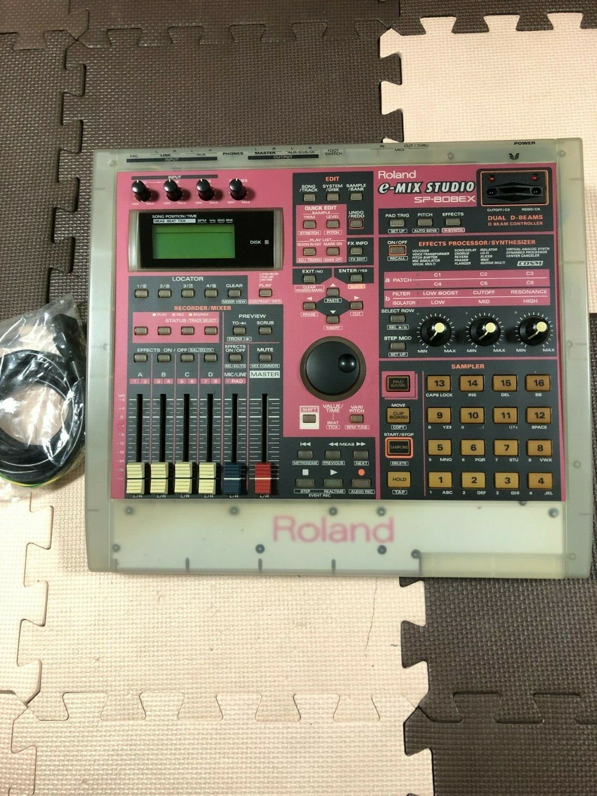 Amazon | Roland ローランド コンパクトサンプラー SP-404SX
