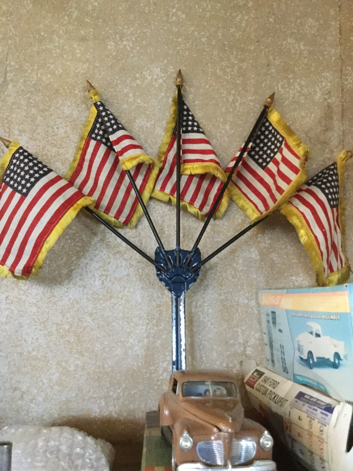 1940 1950 vintage US FLAG License plate Topper Vintage Plymo