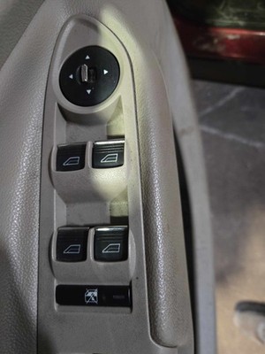 Used Front Door Window/Mirror Switch fits: FORD ESCAPE 13 14 15 16 17 18 19