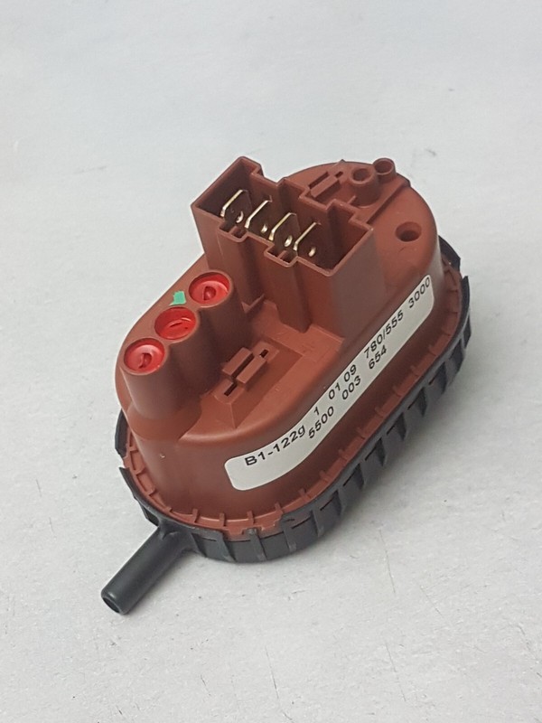 Bosch Wfl2060fr/04 Wfl2060fr 5500003654 780/555 3000 B1-122g Pressostat 