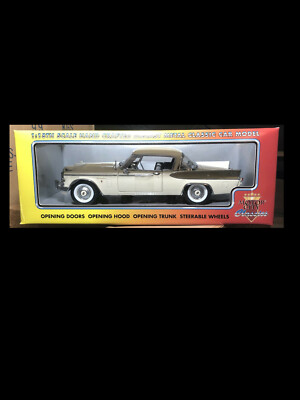 1957 Studebaker Golden Hawk WHITE 1:18 Motor City Classics