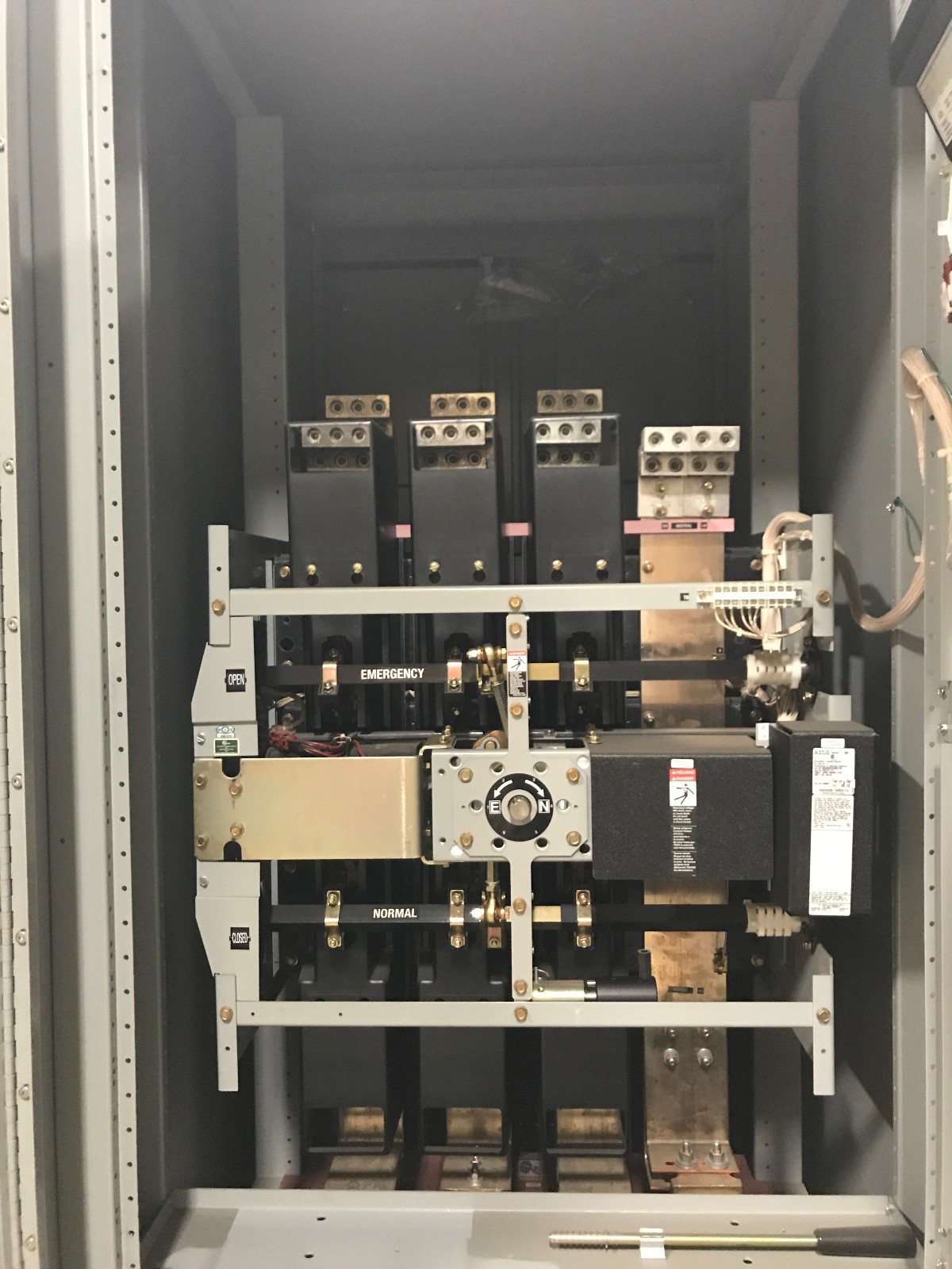 New 1600 Amp Asco Automatic Transfer Switch 300 Series | S/N: 345219