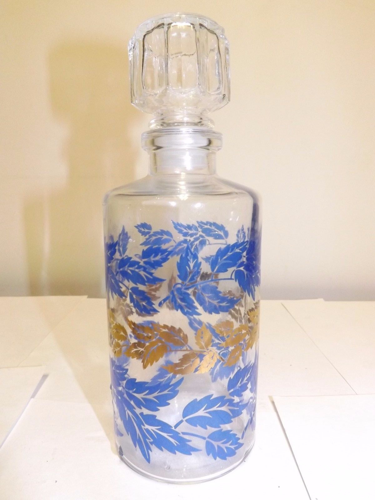 FRANCE MARKED GLASS DECANTER STOPPER & 2 CORDIAL FOOTED GLASSES BLUE GOLD LEAVES