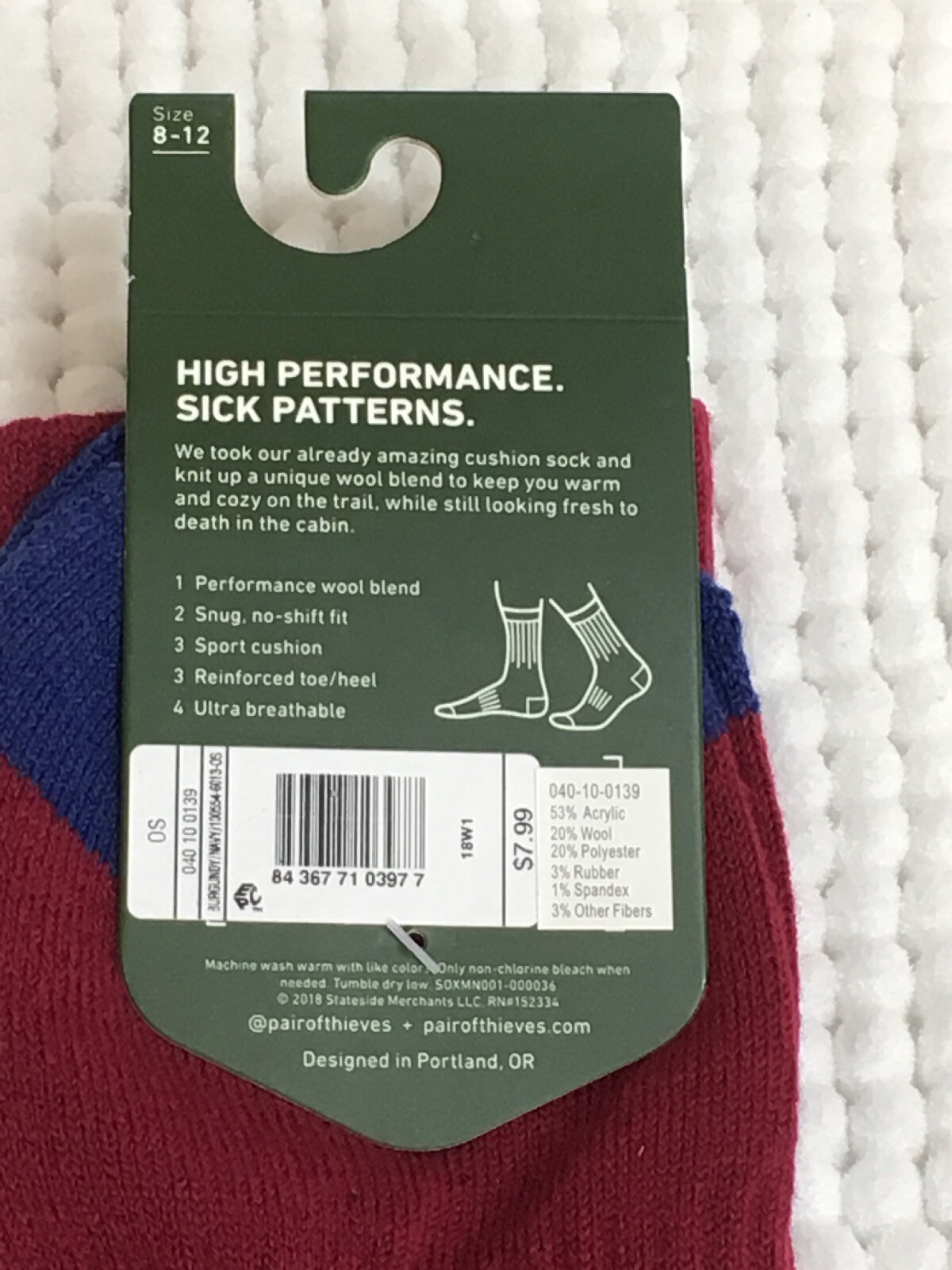 PAIR OF THIEVES Sz 8-12 mens socks crew blue red wool winter cushion NWT b15