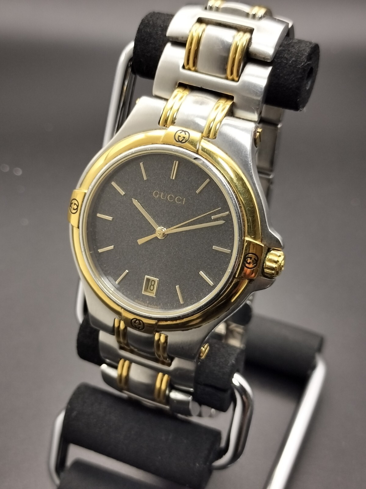 GUCCI アナログ 腕時計 9040M GUCCI 9040M Date Quartz Watch for Men, Working, Battery