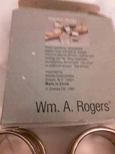 Vintage 1987 Silver Plated Napkin Rings Wm. A. Rogers Set of 4 In Original Box