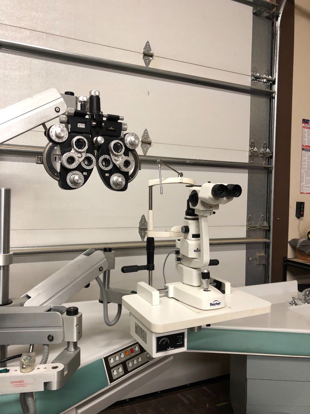 ENTIRE EXAM ROOM- iSell Refraction Desk & Topcon Chair - Budget Friendly Lane