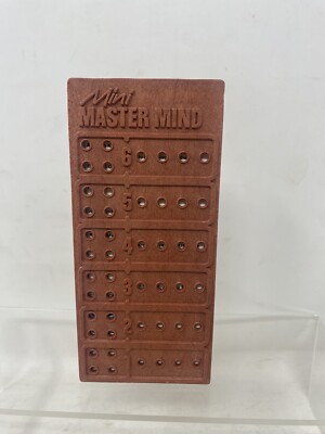 Mini Master Mind Game New Travel Game Vintage Invicta Strategy Brain Exercise