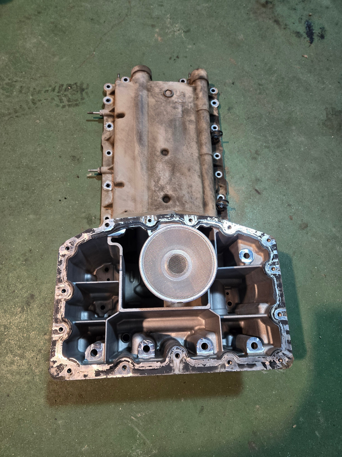 6.7L Powerstroke Upper Oil Pan DC3Q-6676-AC - Picture 1 of 11