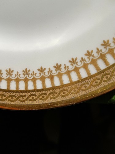 Limgoes Bernardaud china 110pc set B&C France. Gold Trim.