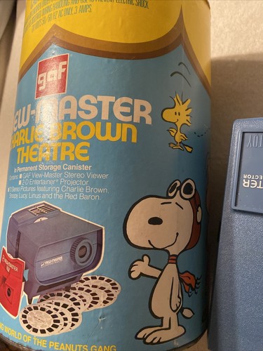 Vintage View Master Theatre Projector Stereo Viewer Snoopy Vintage View Master Theatre Projector Stereo Viewer Snoopy
