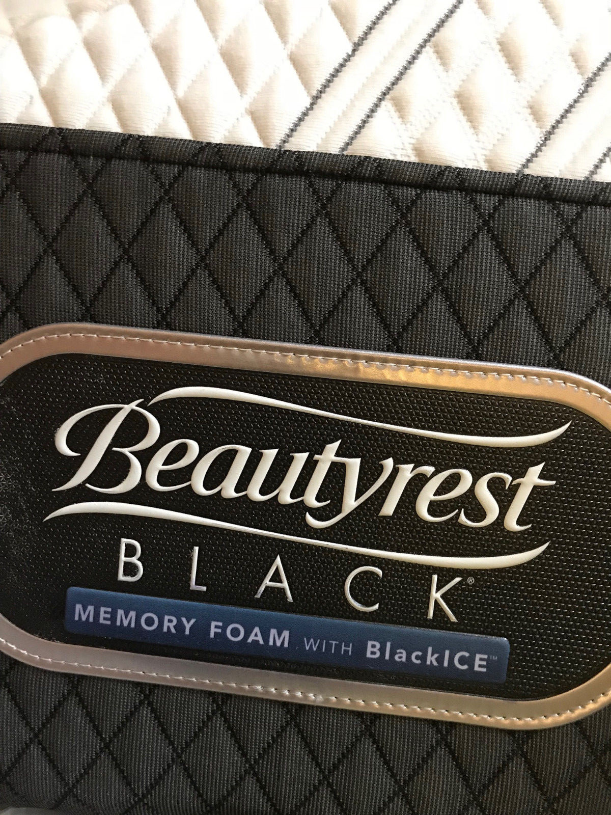 SIMMONS BEAUTYREST BLACK MEMORY FOAM BlackIce KELSIE KING MATTRESS + BOXS