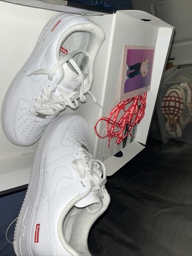 Nike Air Force 1 Supreme ホワイトー24 Supreme Nike Air Force 1 Mid (FW24) - $134