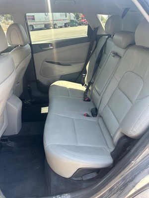 image 4 of interior