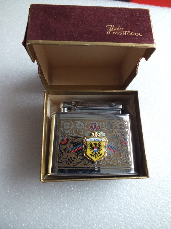 Vintage - Benzin Feuerzeug Ibelo - Monopol Mit Heilbronn Logo Und Ovp  - Mg 59