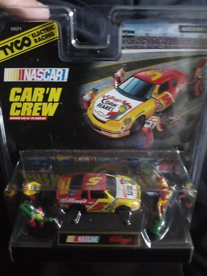 TYCO HO Slot Car No 5 Kellogg s Corn Flakes Starburst trunk Pit Crew  SLOT CAR