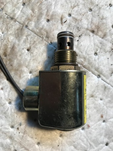 Vickers SV4-10V-0-0-110DS solenoid valve