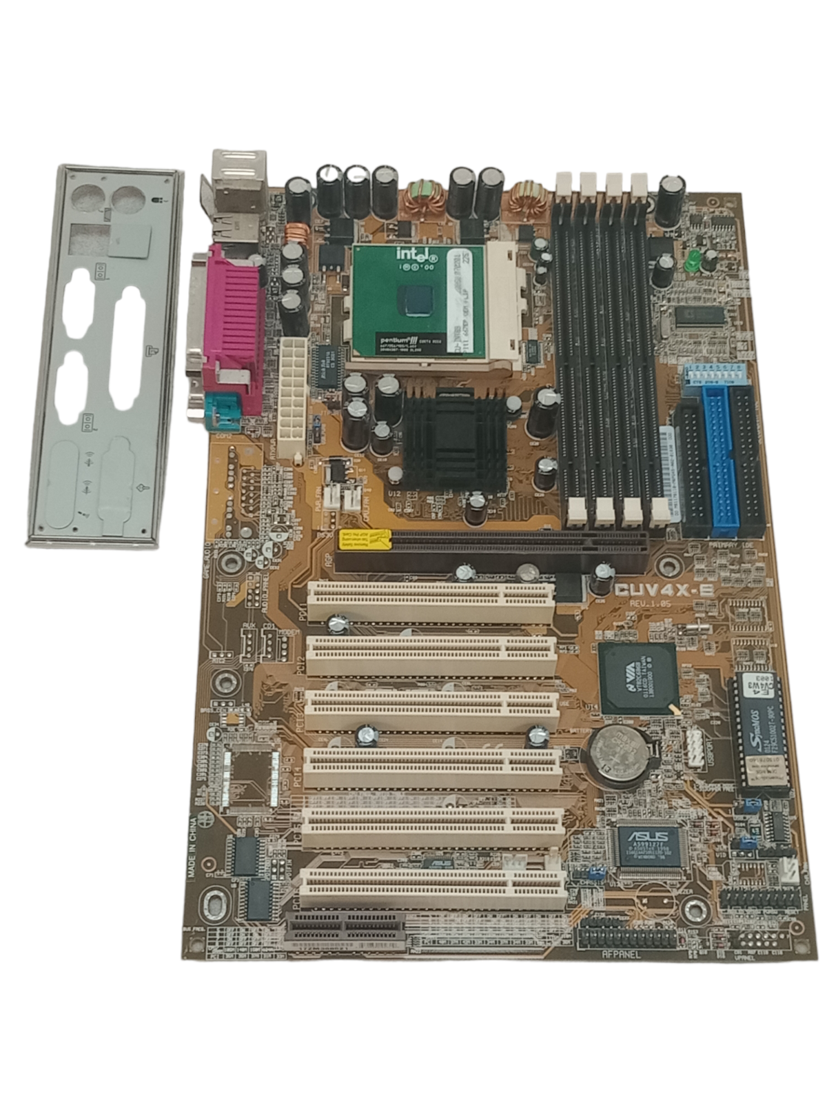 Asus CUV4X-E Rev. 1.05 ATX Motherboard w/ SL3XW Pentium III