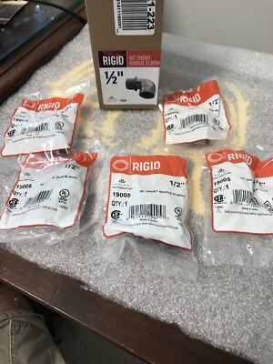 LOT OF 5  Rigid 19005 Short Radius Elbow Fittings 90 Deg. 1/2''