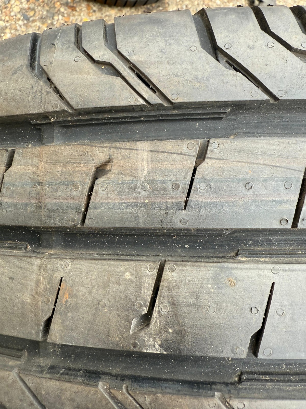 New 215 60 17C Continental, CVC 200, 109/107T, x1 Single Tyre (F1_tyres) YD182