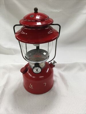 vintage coleman lantern 200a red nice 8/79 Works Good