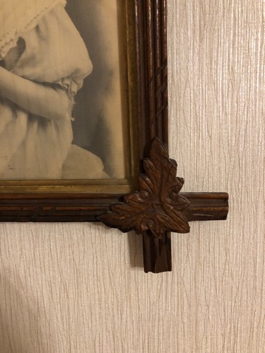Vintage Black/white Framed Picture - Little Girl With Flower Basket