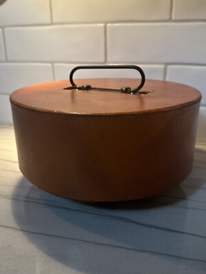 Vintage Poker Chip Set Mid Century Modern Round Wood Caddy Swivels  with Cover.