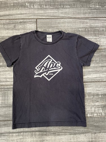 【送料&関税込】A.P.C. Logo Print T-shirt A.P.C. Logo Print T-shirt | Blue | FARFETCH
