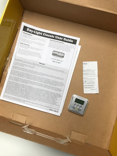 Day Light 10,000 Lux Bright Light Therapy System SAD Jet Lag Winter Blues DL930