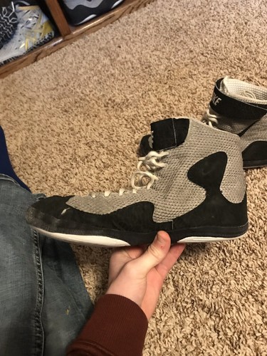 Rare nike inflict wrestling shoes