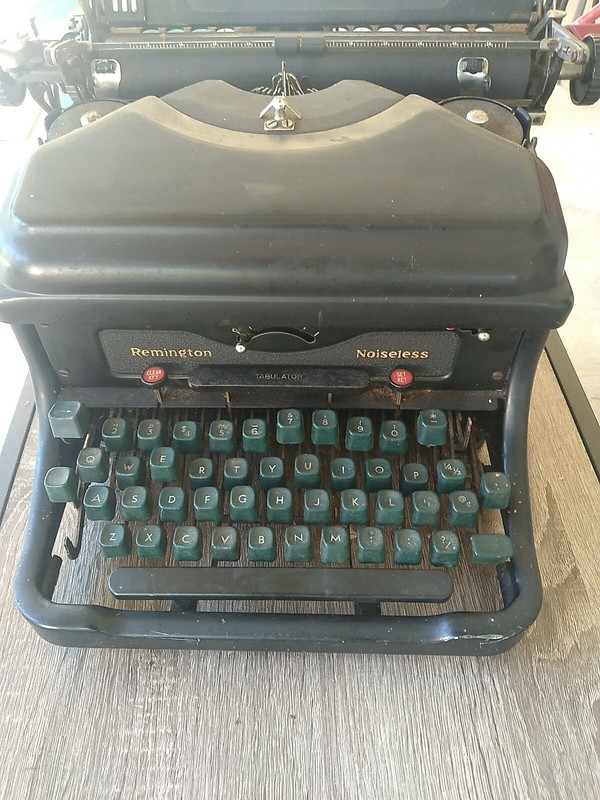 1918 Remington 10 on the Typewriter Database